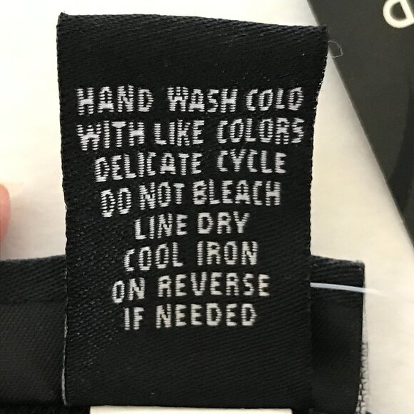 NWT - Torrid Short Sleeves Mesh Blouse with Sequin in the Front - Picture 10 of 15